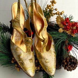 Geppetto gold shoes